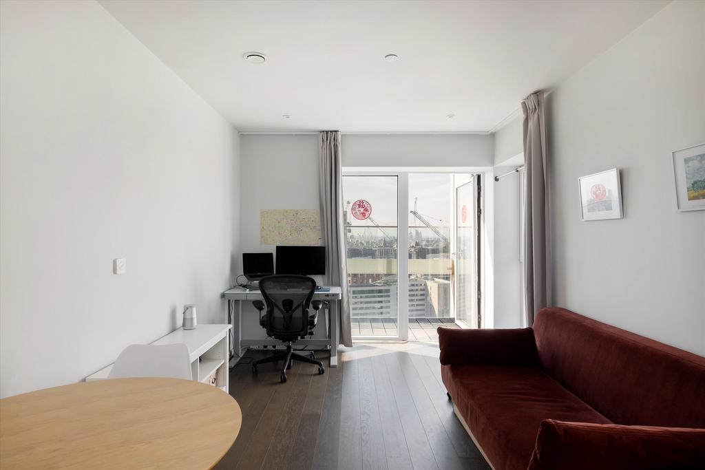 Apartment in London - View 5