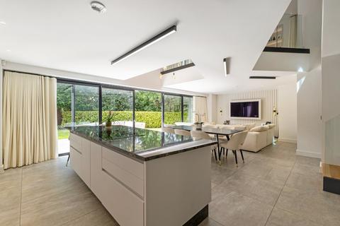 4 bedroom detached house for sale, Canford Cliffs Road, Poole, Dorset, BH13