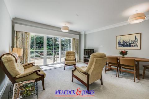 2 bedroom apartment for sale, 2 Rayleigh Close, Hutton, Brentwood