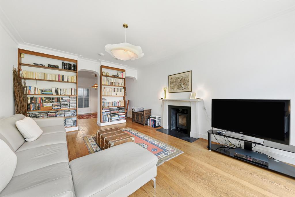 House in London - View 5