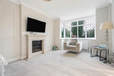 4 bedroom detached house for sale, Oakridge Avenue, Radlett
