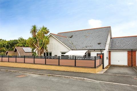 3 bedroom bungalow for sale, Parc Y Plas, Cardigan SA43