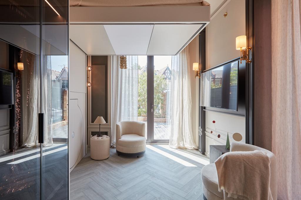 Apartment in London - View 3