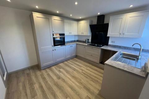 3 bedroom semi-detached bungalow for sale, Newlands Road, Chatteris, Cambridgeshire, PE16 6DE