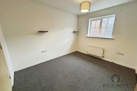 1 bedroom flat to rent, Millbrook Gardens, Stoke-on-Trent ST11