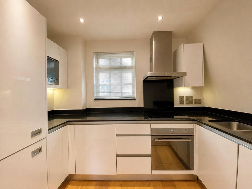 Apartment in London - View 2