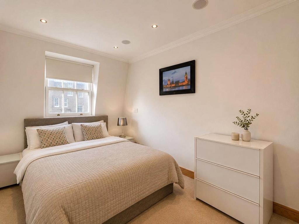 Apartment in London - View 3