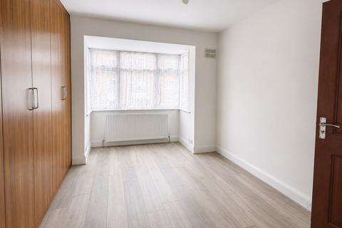 4 bedroom house to rent, Cavendish Avenue, Harrow, HA1
