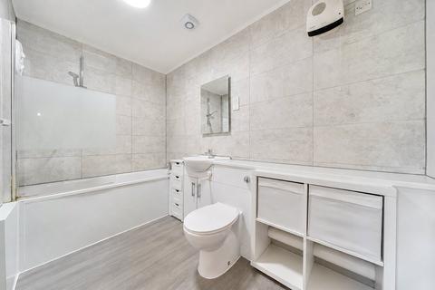 2 bedroom apartment for sale, Basque Court, Garter Way, Canada Water, SE16