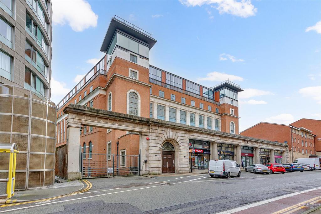 Apartment in Liverpool