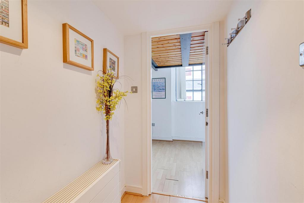 Apartment in Liverpool - View 2