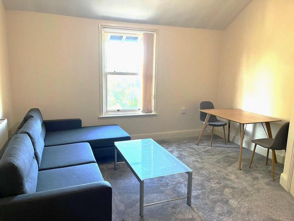 Apartment in Liverpool - View 3