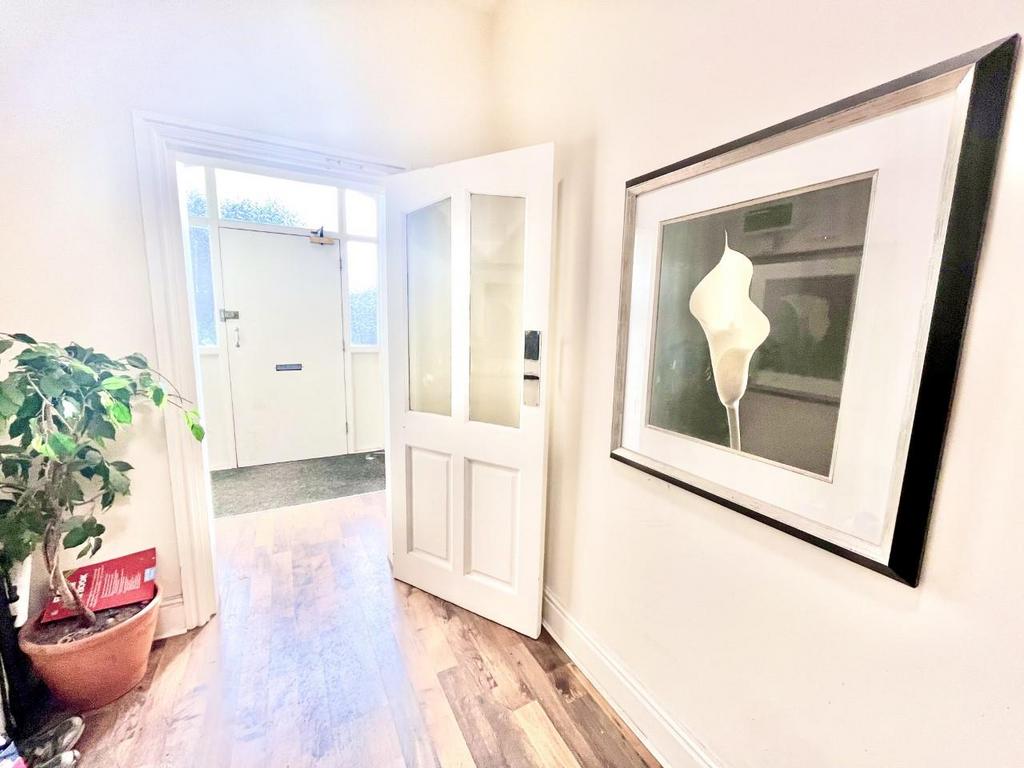 Apartment in Liverpool - View 4