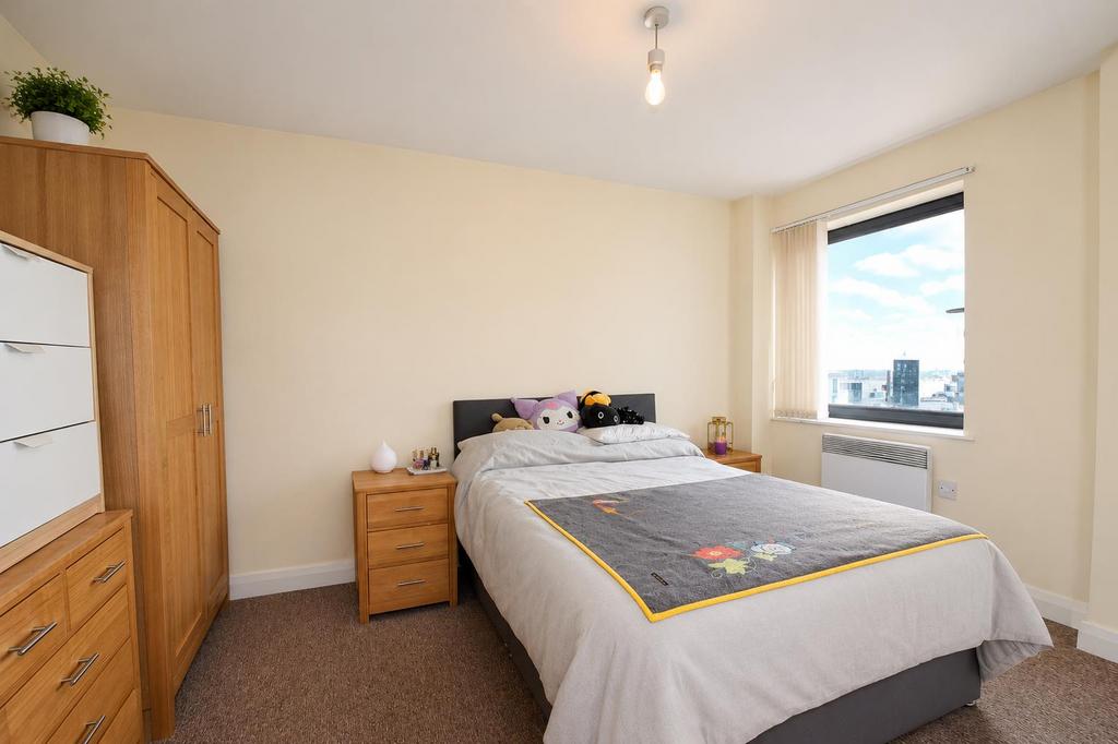 Apartment in Liverpool - View 3