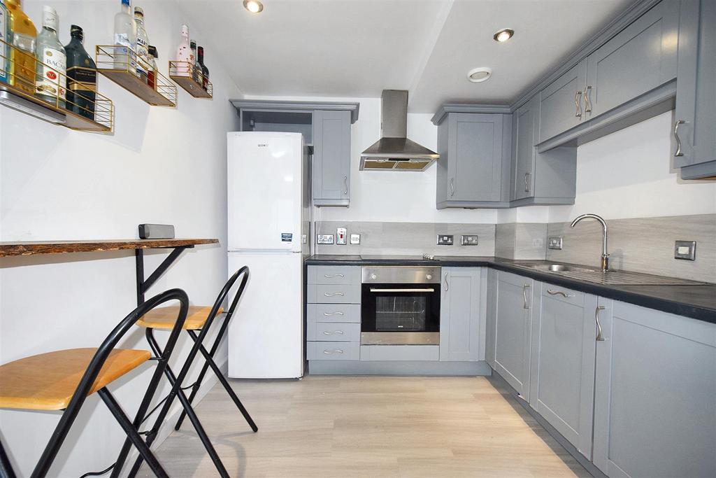 Apartment in Liverpool - View 2