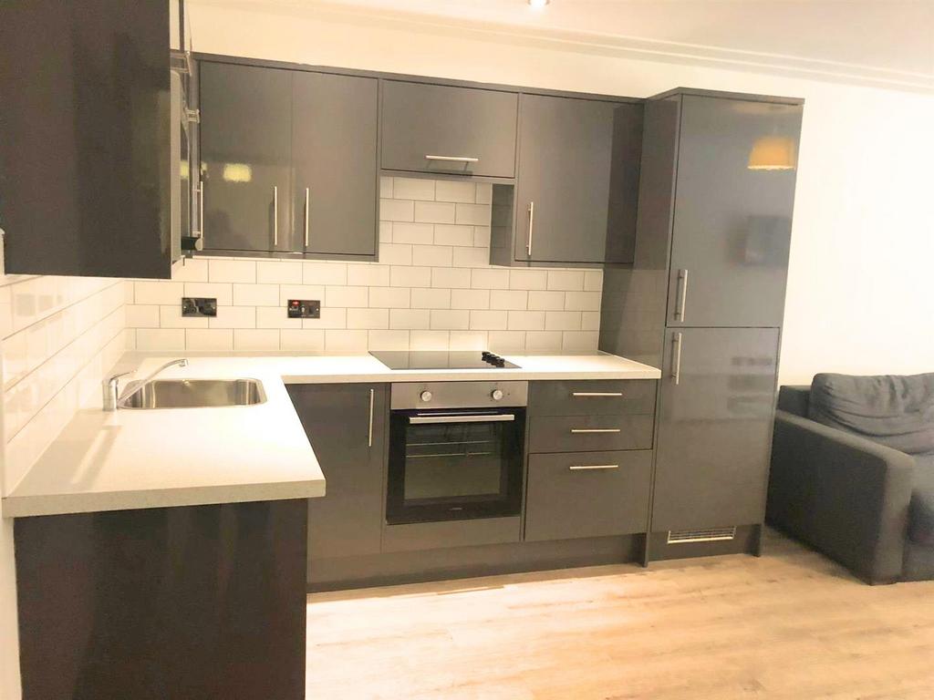 Apartment in Liverpool - View 4