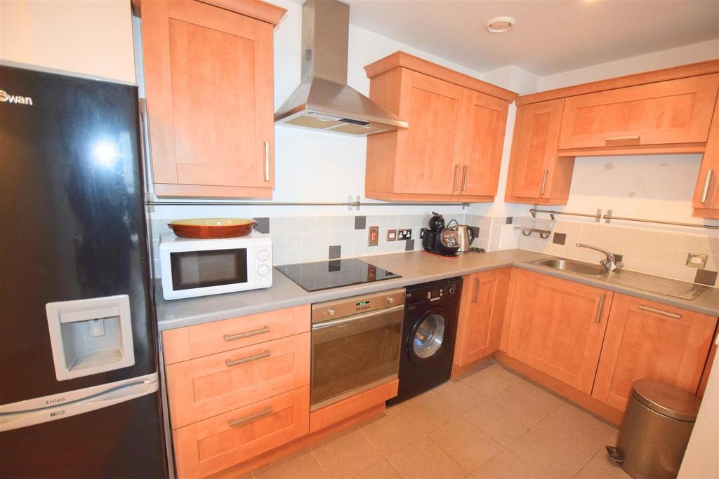 Apartment in Liverpool, Chinatown, Toxteth - View 2