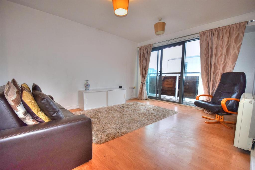 Apartment in Liverpool, Chinatown, Toxteth - View 4