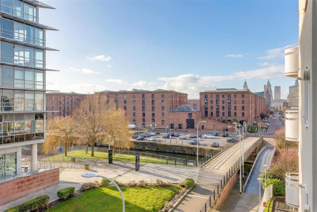 Apartment in Liverpool - View 3