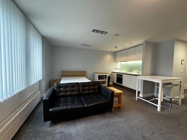 Apartment in Liverpool - View 3
