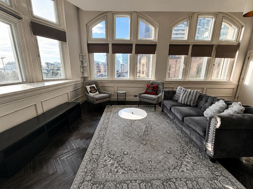 Apartment in Liverpool - View 2