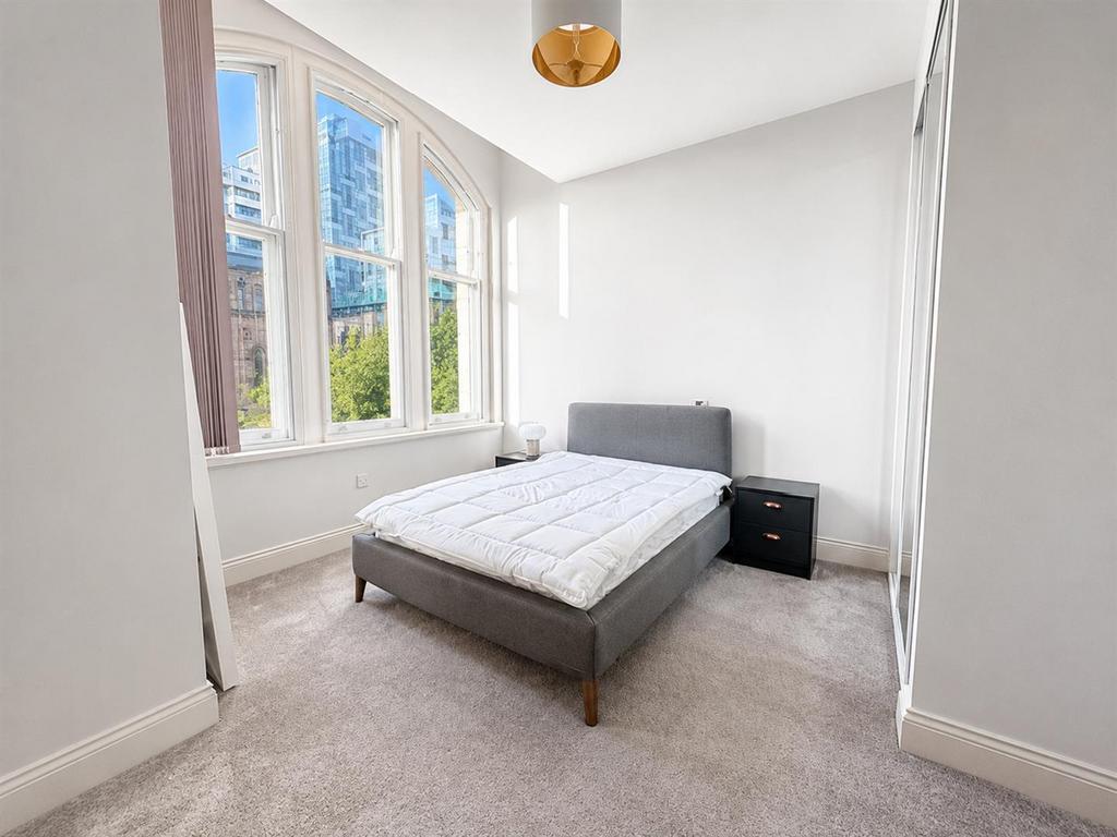 Apartment in Liverpool - View 4