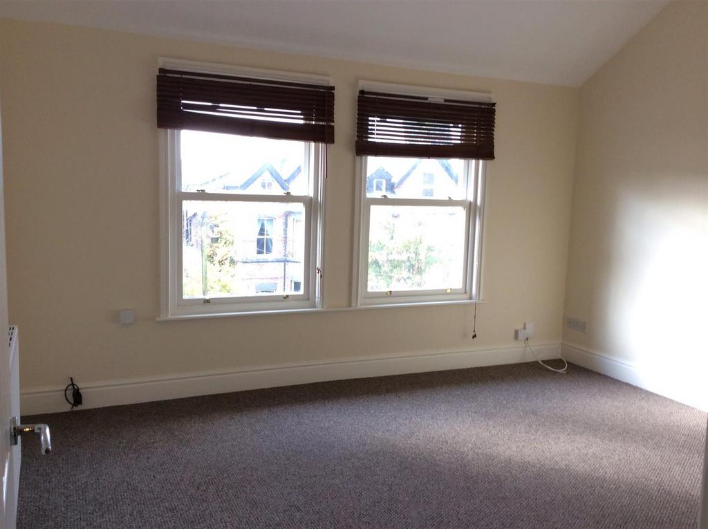 House in Liverpool, Wavertree - View 5