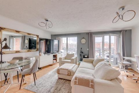 2 bedroom apartment for sale, South Ferry Quay, Liverpool