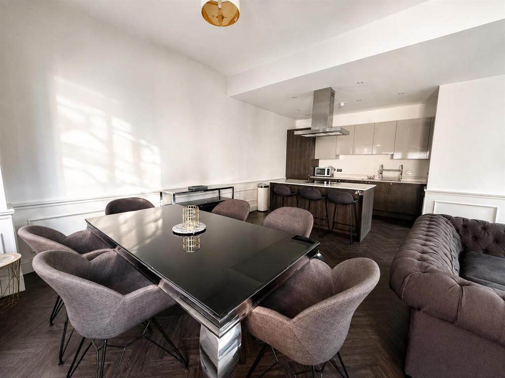 Apartment in Liverpool - View 3