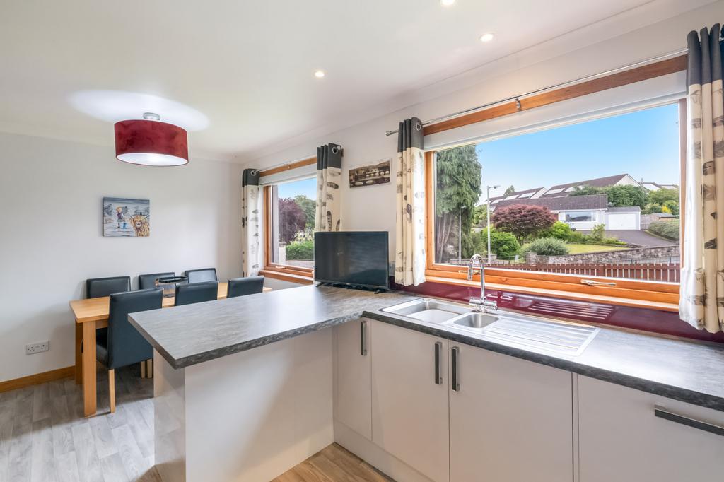 House in Crieff, Perth and Kinross - More