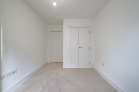 undefined, High Street, Rayleigh SS6