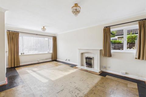 3 bedroom detached bungalow for sale, Birchitt Place, Sheffield