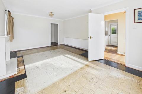 3 bedroom detached bungalow for sale, Birchitt Place, Sheffield