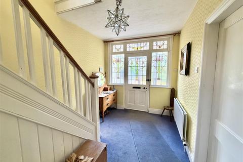 4 bedroom semi-detached house for sale, 30 Radbrook Road, Shrewsbury, SY3 9BE