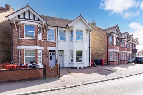 3 bedroom semi-detached house for sale, Ragstone Road, Slough SL1