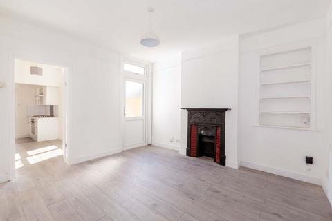 3 bedroom semi-detached house for sale, Ragstone Road, Slough SL1