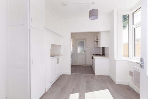 3 bedroom semi-detached house for sale, Ragstone Road, Slough SL1