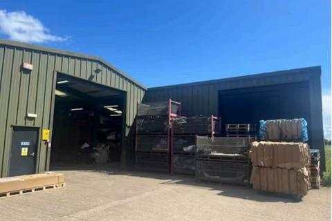 Warehouse to rent, Hillesden Rd Gawcott MK18 4JF