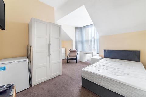 1 bedroom in a house share to rent, Brookland Road, Sunderland