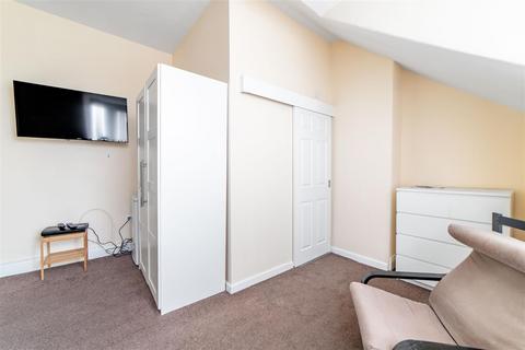1 bedroom in a house share to rent, Brookland Road, Sunderland