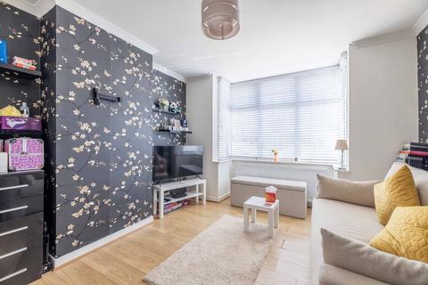 4 bedroom detached bungalow for sale, Elmshott Lane, Cippenham SL1
