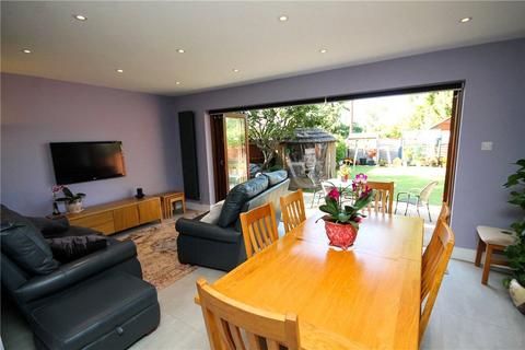 4 bedroom detached house for sale, Chessington Road, Surrey KT17