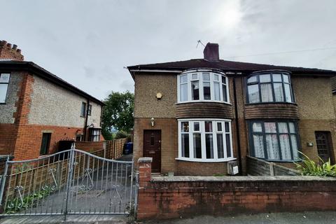 3 bed house for rent in Livingstone Road, Blackburn, BB2