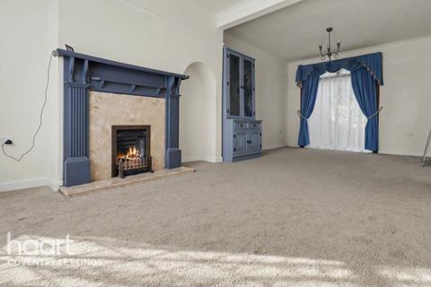 3 bedroom end of terrace house to rent, Sewall Highway, COVENTRY