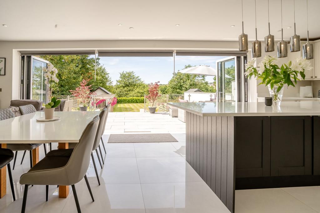 House in Cardiff - View 2