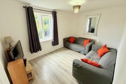 1 bedroom flat for sale, Mandeville Court, London, E4 8JB