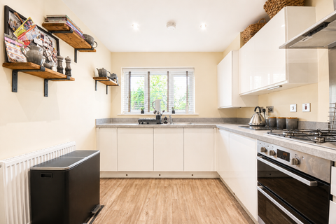 4 bedroom semi-detached house for sale, Leverett Way, Saffron Walden