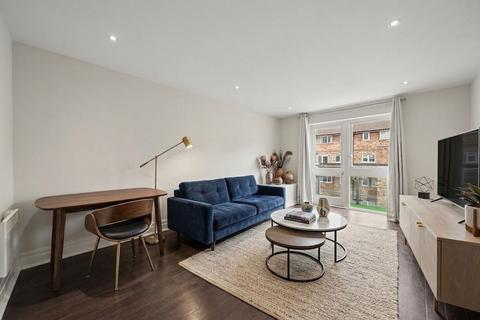 2 bedroom terraced house to rent, Gloucester Mews West, London, W2