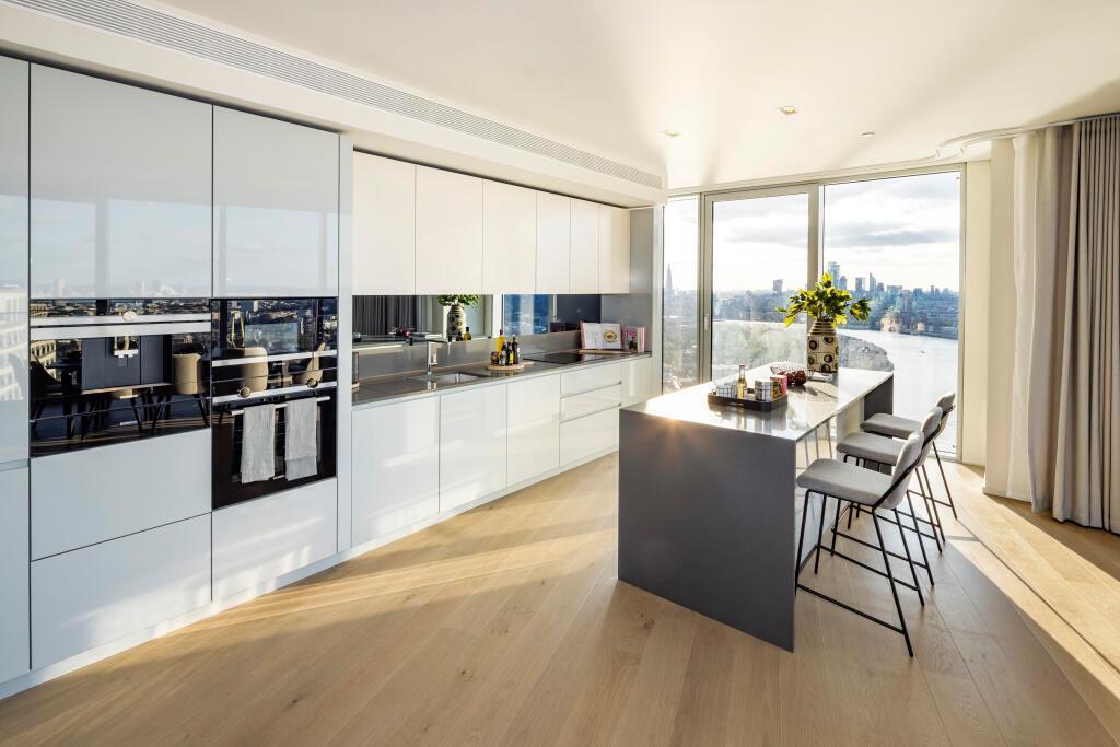 Apartment in London - View 5