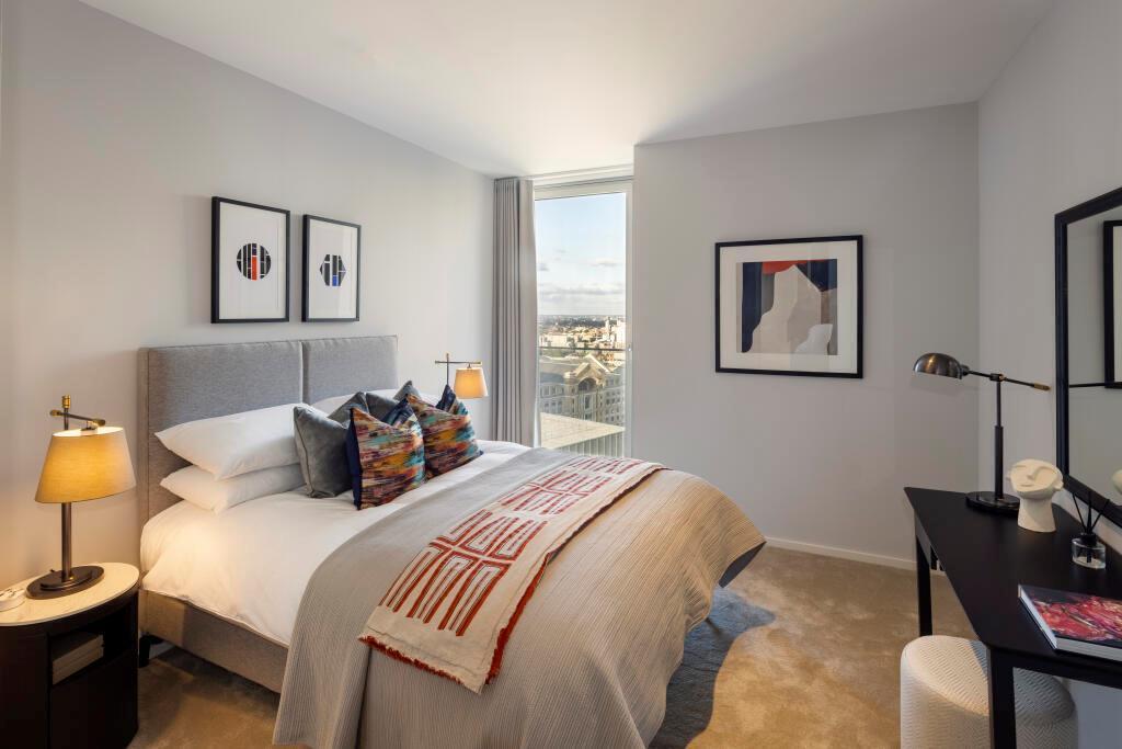Apartment in London - More